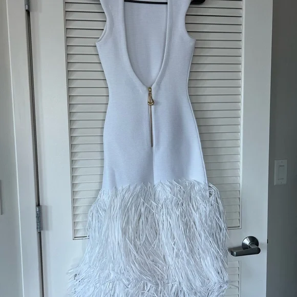 Aje Rushes Knit Midi Dress. Size XS. White - Picture 3 of 5